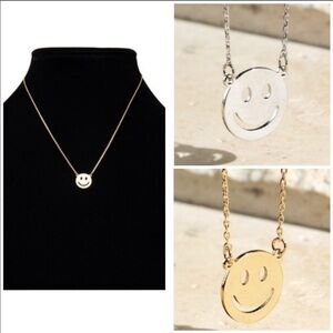 Silver Colored Smiley Face Pendant Necklace, NWOT
